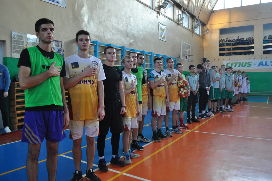 У Франківську відбулося відкриття обласного етапу Всеукраїнської студентської баскетбольної ліги (фоторепортаж)
