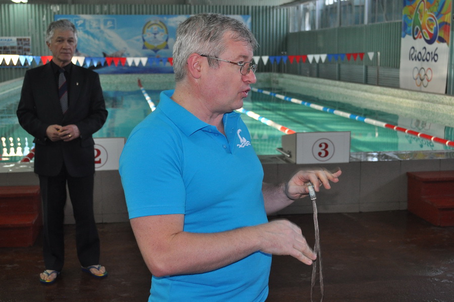 У Франківську відбулися змагання з плавання серед викладачів медичного університету (фоторепортаж)